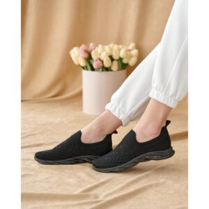 Кросівки жіночі - опт