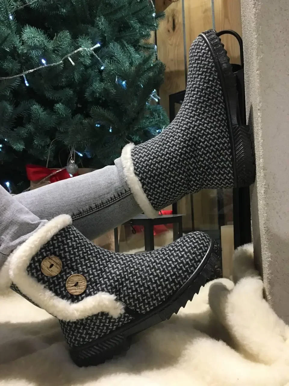 2836009850_w640_h640_2836009850