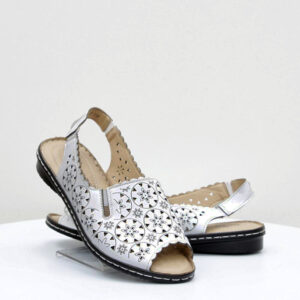 Босоніжки, літні туфлі